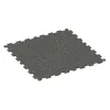 Fitnessgulv Kompakt von WARCO im Farbdesign Mørkgrå Granit mit den Abmessungen 970 x 970 x 8 mm | 0,94 m. Produktfoto von Artikel 1019 in der Aufsicht von schräg vorne.