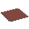 Stallmatte Puzzle von WARCO im Farbdesign Murstensrød mit den Abmessungen 102,5 x 102,5 x 3 cm | 1,05 m². Produktfoto von Artikel 6392 in der Aufsicht von schräg vorne.