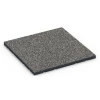 Udendørs træningsgulv von WARCO im Farbdesign Mørkegrå granit mit den Abmessungen 60 x 60 x 3 cm | 0,36 m². Produktfoto von Artikel 7132 in der Aufsicht von schräg vorne.