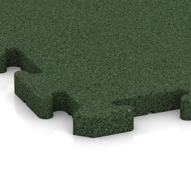 Detailaufnahme der Randausprägung von WARCO-Produkt 2805, Hundesportgulv HD, Format 500 x 500 x 30 mm, Farbe Græsgrøn.