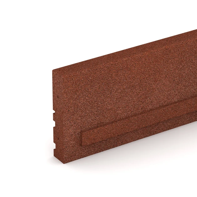 Detailaufnahme der Randausprägung von WARCO-Produkt 3785, Gummi Bordsten, Format 100 × 5 × 25 cm, Farbe Murstenrød.