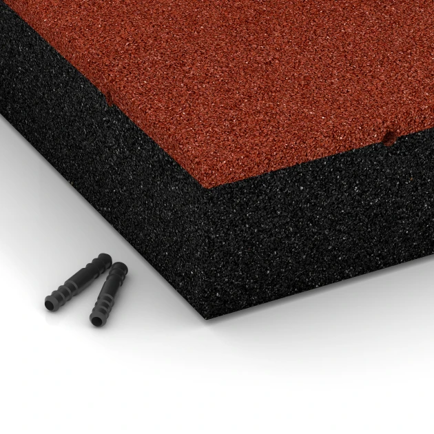 Detailaufnahme der Randausprägung von WARCO-Produkt 6278, Faldsikringsflise – 300 cm, Format 50 x 50 x 11 cm, Farbe Murstenrød.