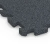 Detailaufnahme der Randausprägung von WARCO-Produkt 6992, Fitnessgulv, Format 50 x 50 x 3 cm | 0,25 m², Farbe Skifergrå.