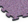 Detailaufnahme der Randausprägung von WARCO-Produkt 6756, Legemåtte gummifliser, Format 44,6 x 44,6 x 1,8 cm, Farbe Lavendel.