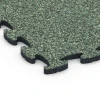 Detailaufnahme der Randausprägung von WARCO-Produkt 6861, Fitnessgulv Max System, Format 44,6 x 44,6 x 1,8 cm, Farbe Engelsk græs.