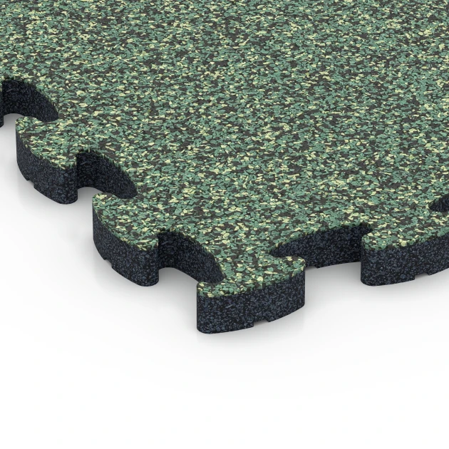 Detailaufnahme der Randausprägung von WARCO-Produkt 6942, Terrasseflise i gummi, Format 44,6 x 44,6 × 2,8 cm, Farbe Engelsk græs.