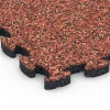Detailaufnahme der Randausprägung von WARCO-Produkt 6818, Stentæppe klikflise, Format 28,9 x 28,9 x 1,8 cm, Farbe Etna.