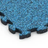 Detailaufnahme der Randausprägung von WARCO-Produkt 6821, Stentæppe klikflise, Format 28,9 x 28,9 x 1,8 cm, Farbe Atlantisk.