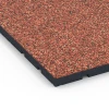 Detailaufnahme der Randausprägung von WARCO-Produkt 7136, Udendørs træningsgulv, Format 60 x 60 x 3 cm | 0,36 m², Farbe Etna.