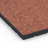 Detailaufnahme der Randausprägung von WARCO-Produkt 7145, Udendørs træningsgulv, Format 60 x 60 x 4 cm | 0,36 m², Farbe Etna.