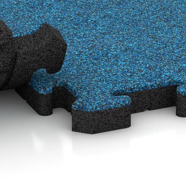 Großaufnahme vom Verbindungssystem von WARCO-Boden 3416 - Fitness Beskyttelsesmåtte HD im Farbdesign Atlantic. Abmessungen 1000 x 1000 x 40 mm.