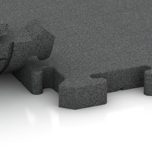 Großaufnahme vom Verbindungssystem von WARCO-Boden 3484 - Fitness Beskyttelsesmåtte HD im Farbdesign Skifergrå. Abmessungen 1000 x 1000 x 40 mm.