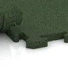 Großaufnahme vom Verbindungssystem von WARCO-Boden 2805 - Hundesportgulv HD im Farbdesign Græsgrøn. Abmessungen 500 x 500 x 30 mm.