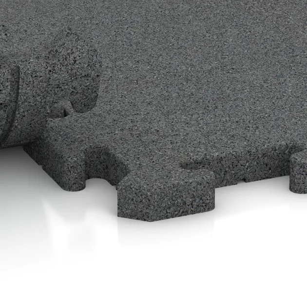 Großaufnahme vom Verbindungssystem von WARCO-Boden 2806 - Hundesportgulv HD im Farbdesign Skifergrå. Abmessungen 500 x 500 x 30 mm.