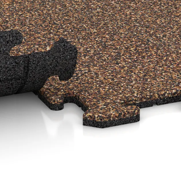Großaufnahme vom Verbindungssystem von WARCO-Boden 3944 - Hundesportgulv HD im Farbdesign Bast & Bark. Abmessungen 1000 x 1000 x 18 mm.