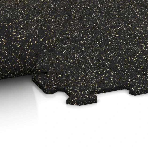 Großaufnahme vom Verbindungssystem von WARCO-Boden 1063 - Fitnessgulv Kompakt im Farbdesign Let Gul Sprøjtet. Abmessungen 970 x 970 x 8 mm | 0,94 m.