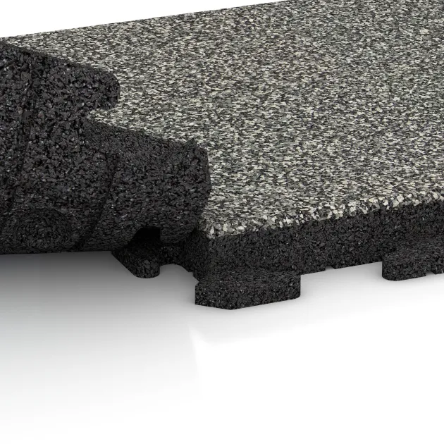 Großaufnahme vom Verbindungssystem von WARCO-Boden 1431 - Gangfliser Classic im Farbdesign Grå Granit. Abmessungen 500 x 500 x 50 mm.