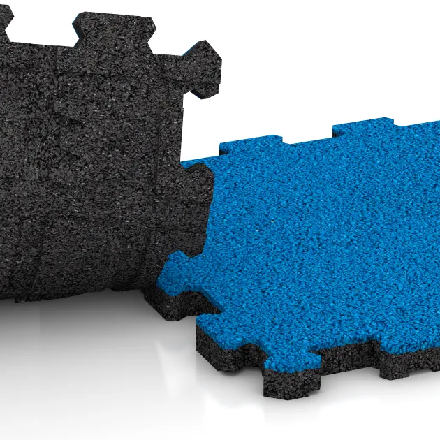 Großaufnahme vom Verbindungssystem von WARCO-Boden 4415 - Poolflise fugfri im Farbdesign Himmelblå. Abmessungen 306 x 306 x 20 mm.