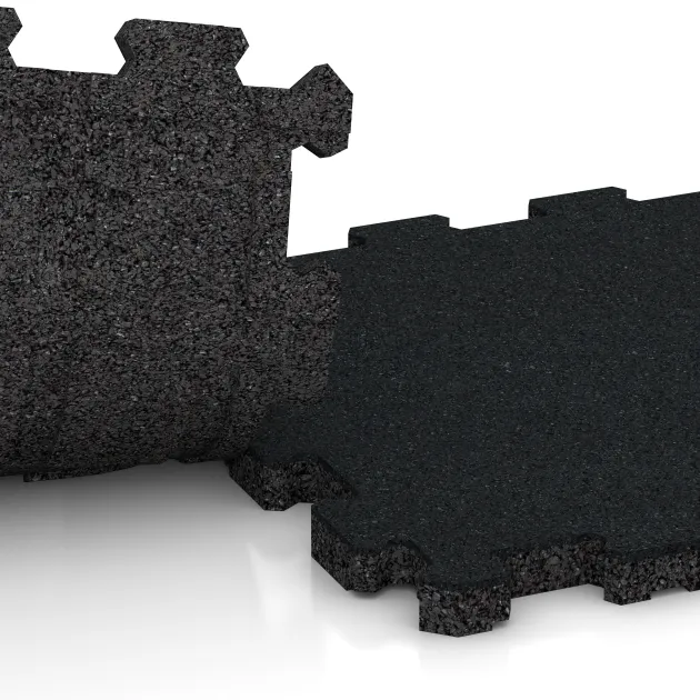 Großaufnahme vom Verbindungssystem von WARCO-Boden 5996 - Poolflise fugfri im Farbdesign Jerngrå. Abmessungen 306 x 306 x 20 mm.