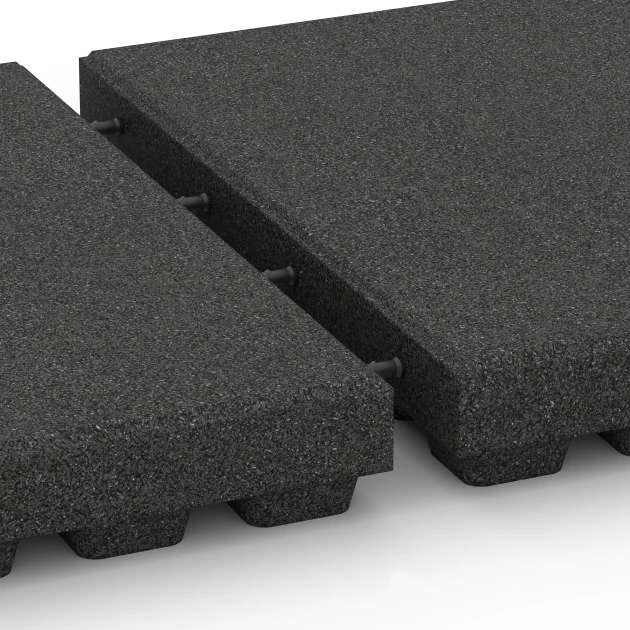 Großaufnahme vom Verbindungssystem von WARCO-Boden 6295 - Faldsikringsfliser im Farbdesign Antracit. Abmessungen 50 x 50 x 7 cm.