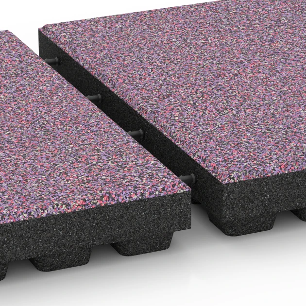 Großaufnahme vom Verbindungssystem von WARCO-Boden 6445 - Faldsikringsflise – 210 cm im Farbdesign Lavendel. Abmessungen 50 x 50 x 7 cm.