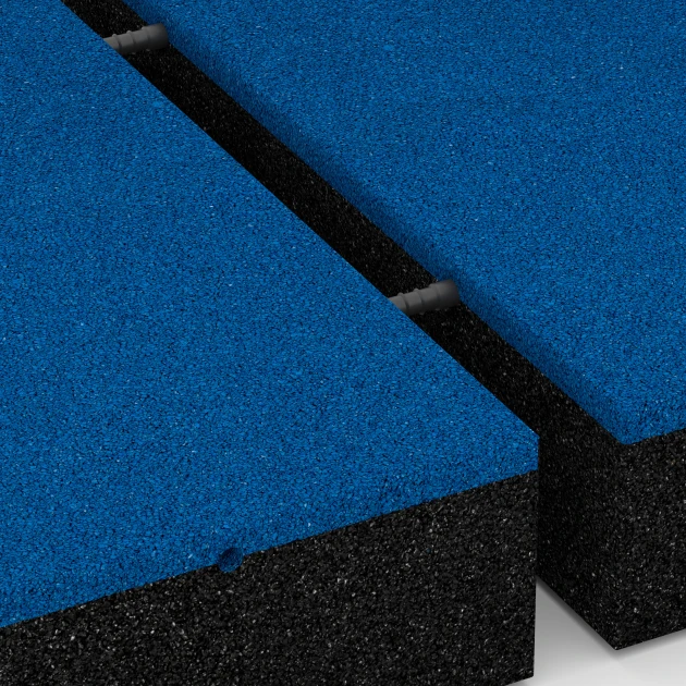 Großaufnahme vom Verbindungssystem von WARCO-Boden 6280 - Faldsikringsflise – 300 cm im Farbdesign Himmelblå. Abmessungen 50 x 50 x 11 cm.