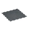 Aufsicht auf die Unterseite, also die Bodenseite von WARCO-Formteil 6457 - Fitnessgulv Kompakt im Format 50 × 50 × 0,8 cm.