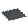 Aufsicht auf die Unterseite, also die Bodenseite von WARCO-Formteil 3766 - Fitness Performance Elite Træningsgulv im Format 50 x 50 x 1 cm | 0,25 m².