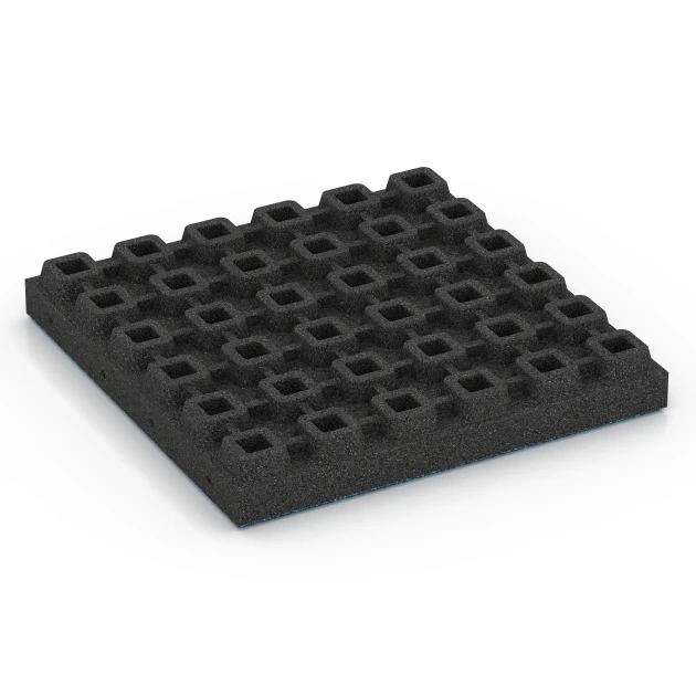 Aufsicht auf die Unterseite, also die Bodenseite von WARCO-Formteil 6447 - Faldsikringsflise – 210 cm im Format 50 x 50 x 7 cm.