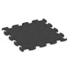 Aufsicht auf die Unterseite, also die Bodenseite von WARCO-Formteil 6852 - Fitness Active gulvflise im Format 98 x 98 x 2,8 cm.
