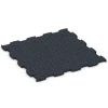 Aufsicht auf die Unterseite, also die Bodenseite von WARCO-Formteil 6963 - Fitness Premium træningsgulv im Format 99 x 99 x 2,8 cm.
